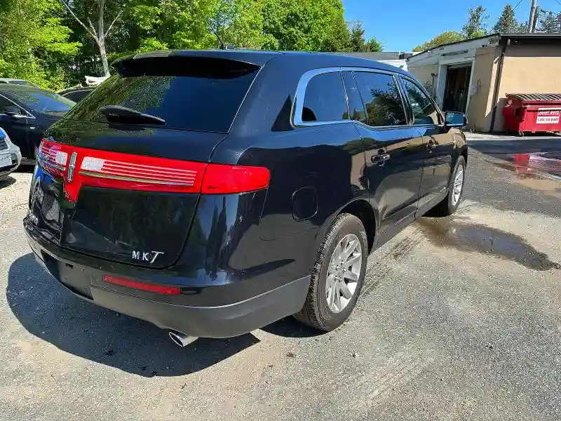 2LMHJ5NK7JBL02473 2018 LINCOLN TOWNHOUSE MKT-3