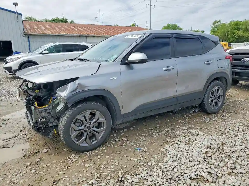 KNDEPCAAXR7647312 2024 KIA SELTOS-0