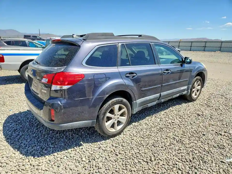 4S4BRBFC3C3240279 2012 SUBARU OUTBACK-2