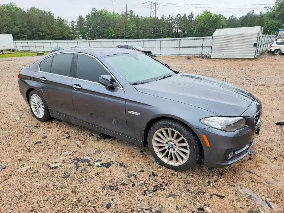WBA5A5C52FD522215 2015 BMW 5 SERIES-3