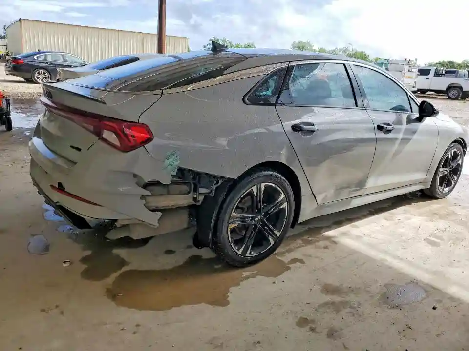 5XXG64J27MG049706 2021 KIA K5-2
