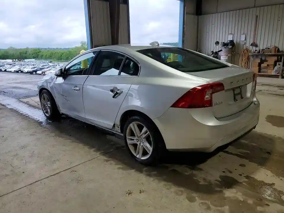 YV1612FS2E2298195 2014 VOLVO S60-1
