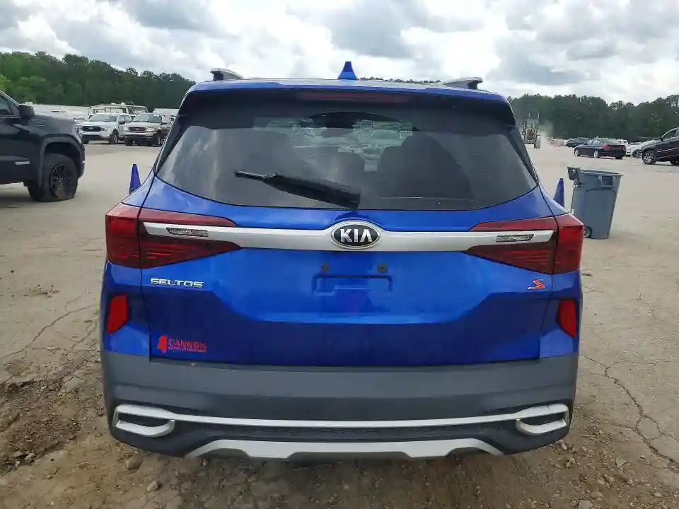 KNDEU2AA0M7226887 2021 KIA SELTOS-5