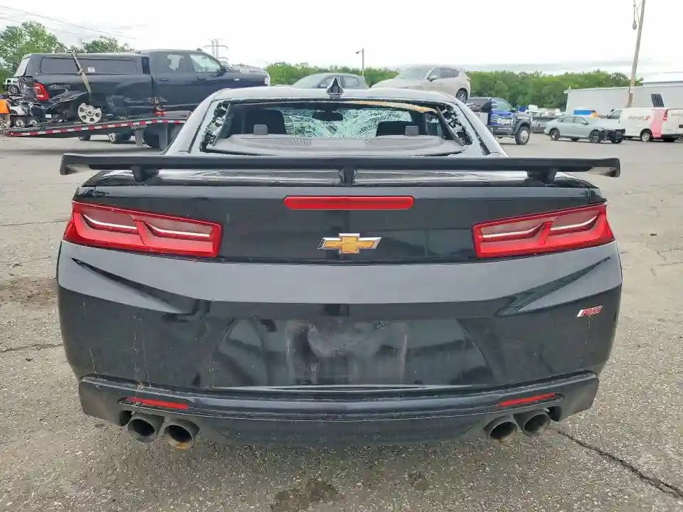 1G1FB1RS8J0152164 2018 CHEVROLET CAMARO-5