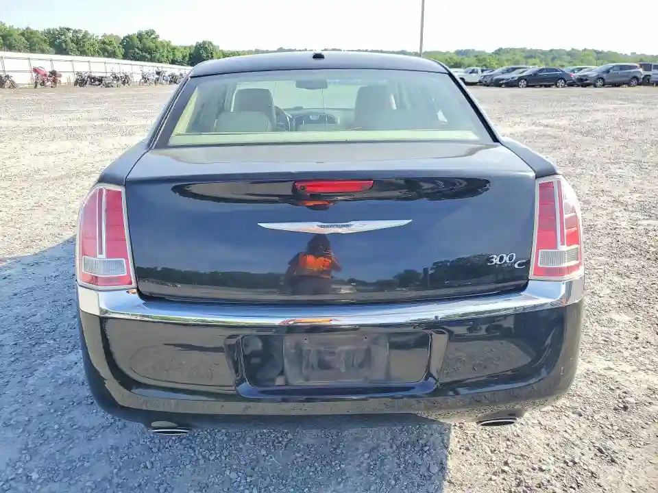 2C3CCAEG6DH504459 2013 CHRYSLER 300-5