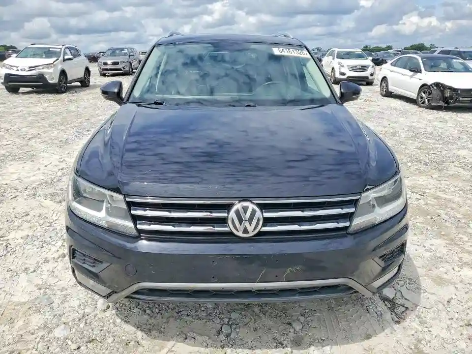 3VV2B7AX2JM057002 2018 VOLKSWAGEN TIGUAN-4