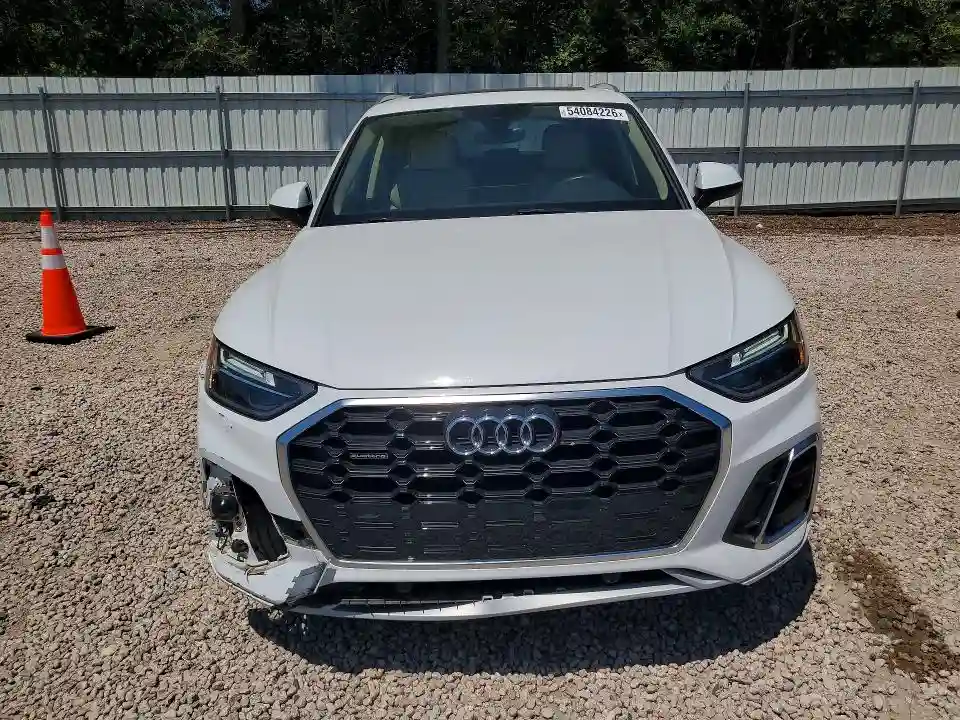 WA1GAAFY1R2046883 2024 AUDI Q5-4