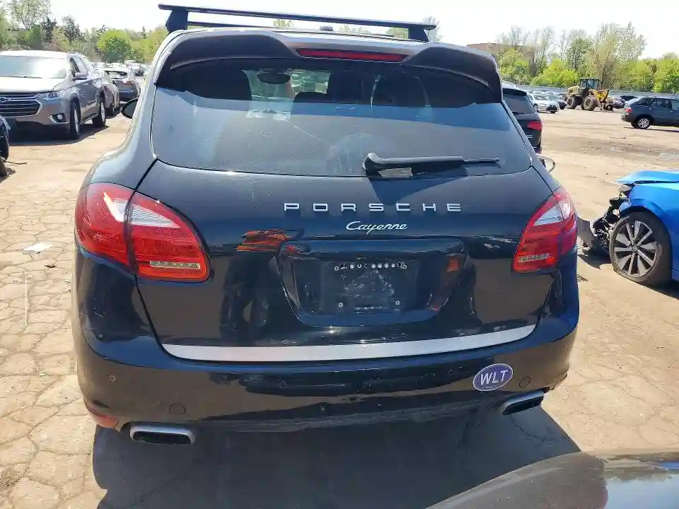 WP1AA2A29ELA90248 2014 PORSCHE CAYENNE-5