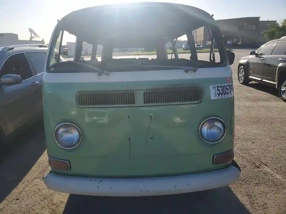 2312269369 1971 VOLKSWAGEN TRAN-4