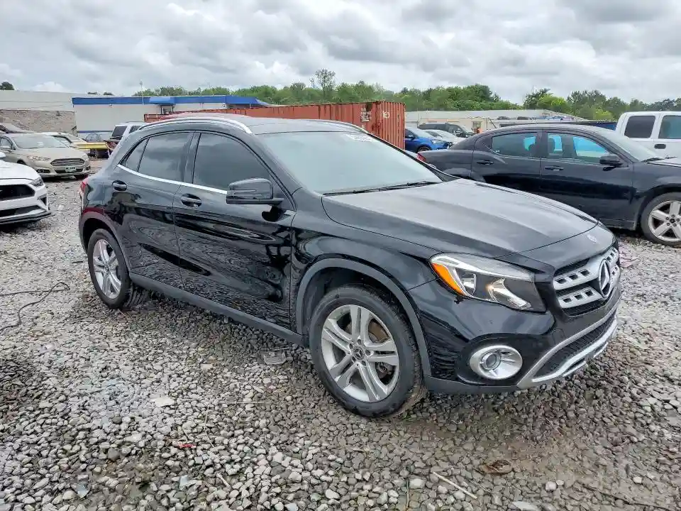 WDCTG4EB2JJ435246 2018 MERCEDES-BENZ GLA-CLASS-3
