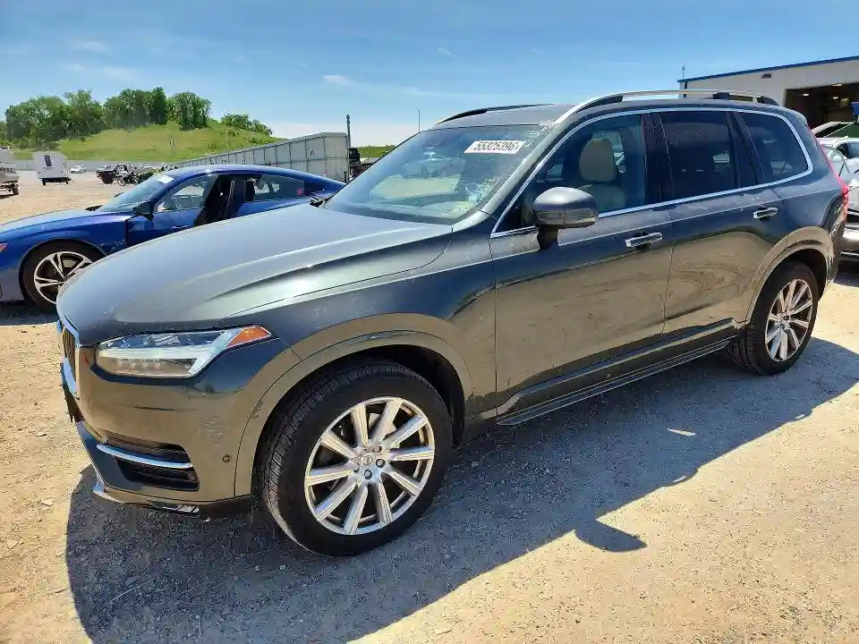YV4A22PK4J1203810 2018 VOLVO XC90-0