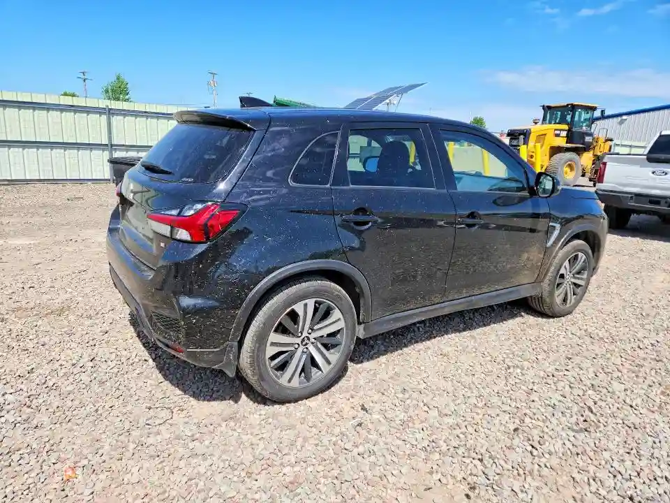 JA4ARUAU5NU023576 2022 MITSUBISHI OUTLANDER-2