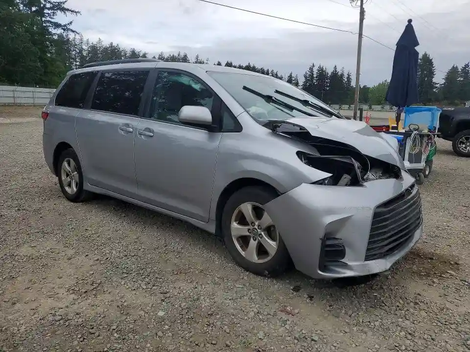 5TDKZ3DC1JS904751 2018 TOYOTA SIENNA-3