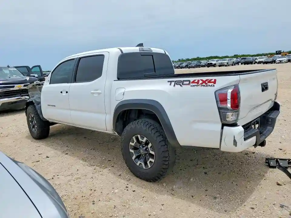 3TMCZ5AN0NM473489 2022 TOYOTA TACOMA TRD-1