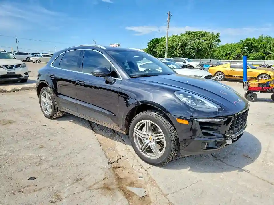WP1AB2A5XJLB30936 2018 PORSCHE MACAN-3