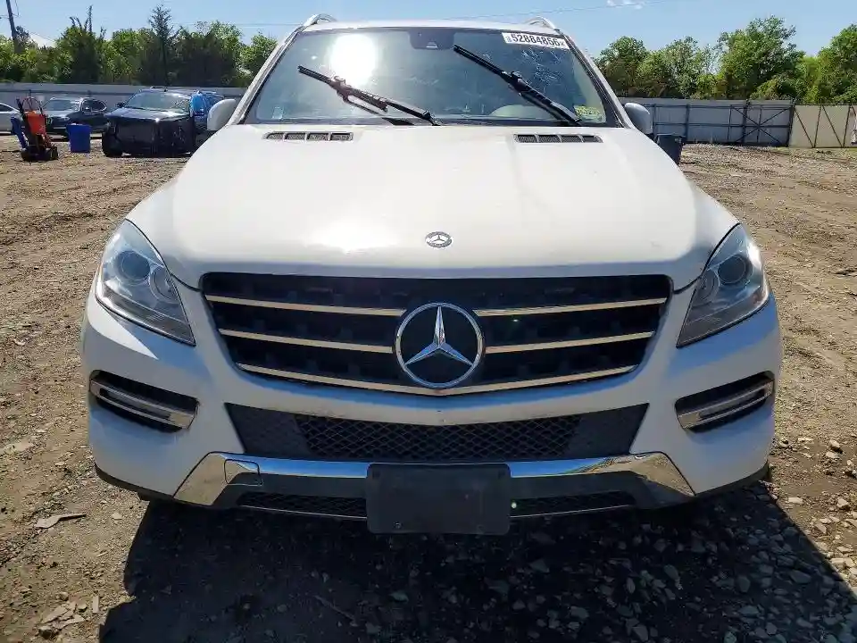 4JGDA5HB7CA027689 2012 MERCEDES-BENZ M-CLASS-4