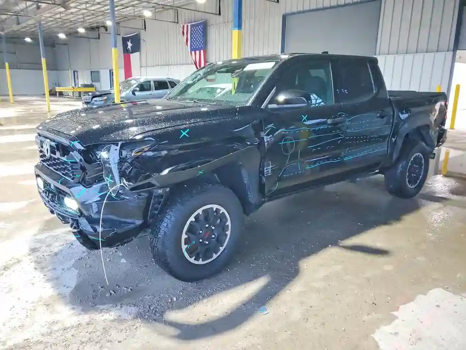 3TYLB5JN1ST072635 2025 TOYOTA TACOMA TRD-0
