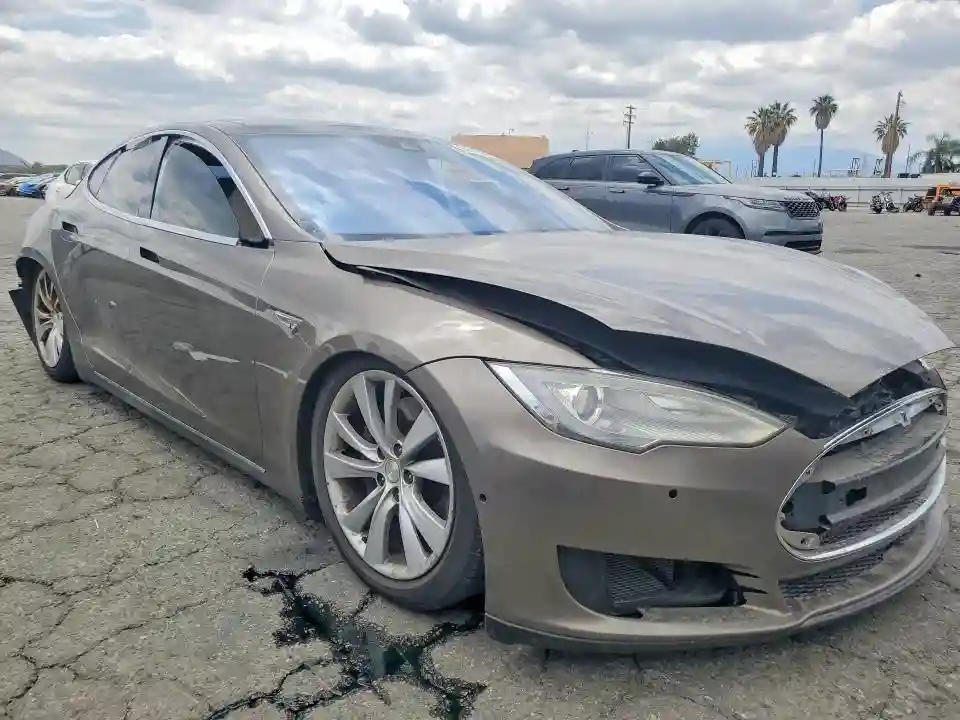 5YJSA1E20GF123881 2016 TESLA MODEL S-3
