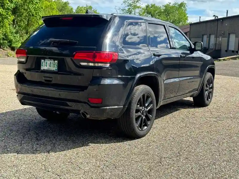 1C4RJFAG0JC139919 2018 JEEP CHEROKEE-3