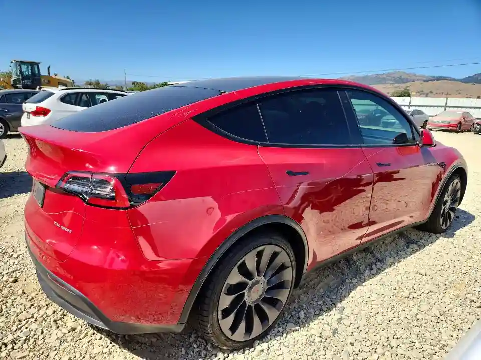 7SAYGAEE8NF401607 2022 TESLA MODEL Y-2