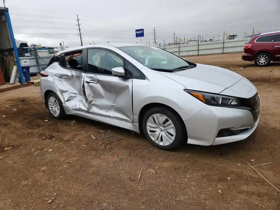 1N4AZ1BV4SC566971 2025 NISSAN LEAF-3