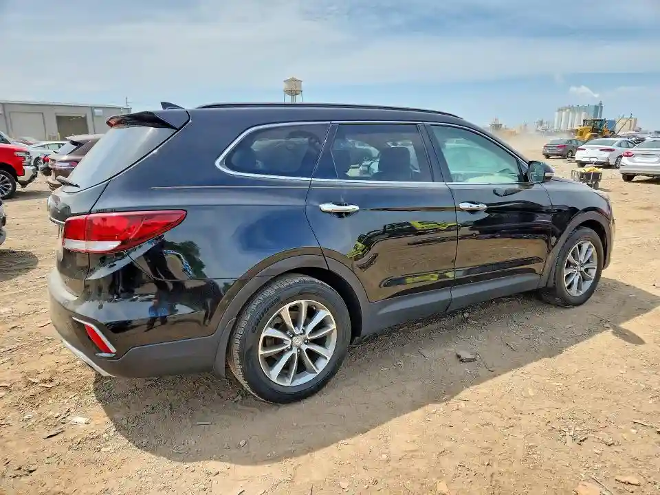 KM8SN4HFXHU197432 2017 HYUNDAI SANTA FE-2