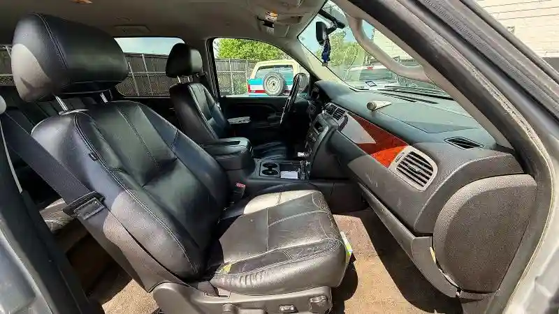 1GKS1KE0XER188706 2014 GMC YUKON-4
