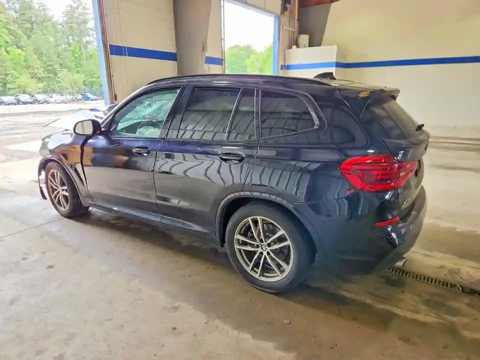5UXTR9C58JLD74341 2018 BMW X3-1