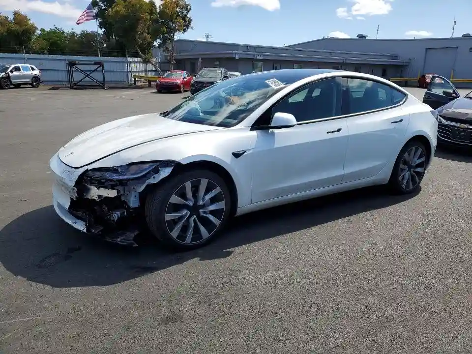 5YJ3E1EA7RF730346 2024 TESLA MODEL 3-0