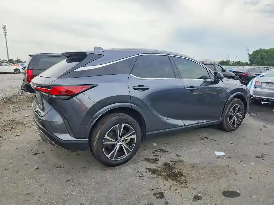 2T2BBMCAXSC085626 2025 LEXUS-2