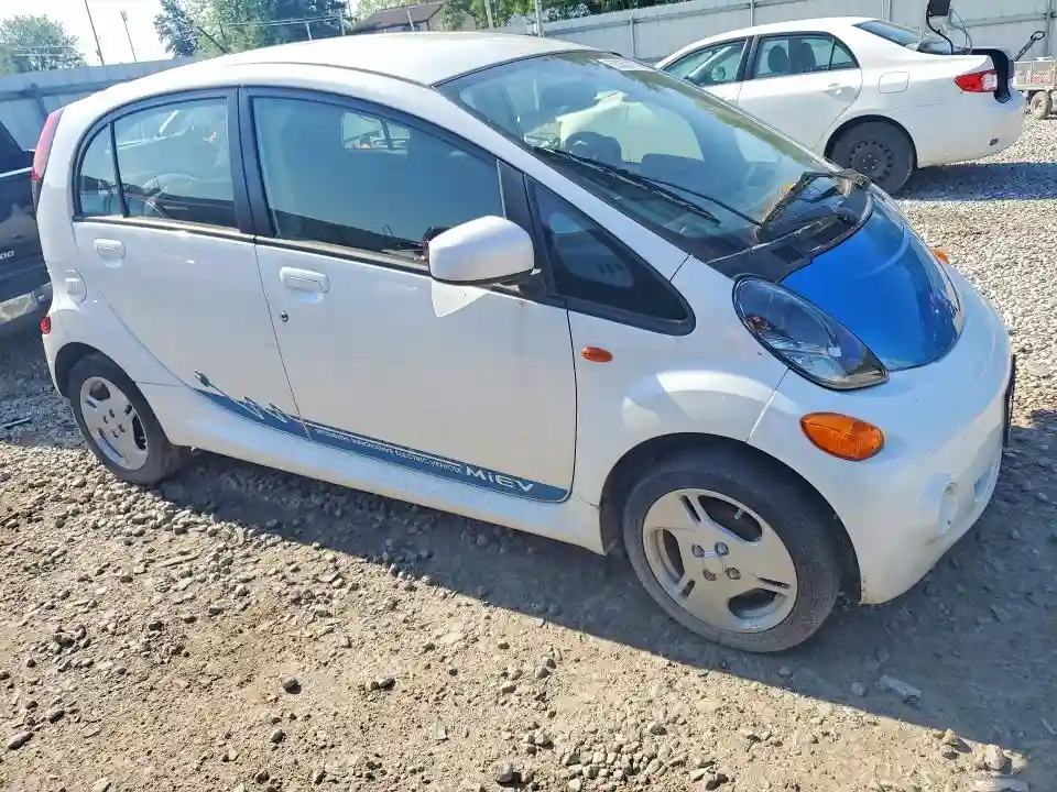 JA3215H19CU030433 2012 MITSUBISHI ALL OTHER-3