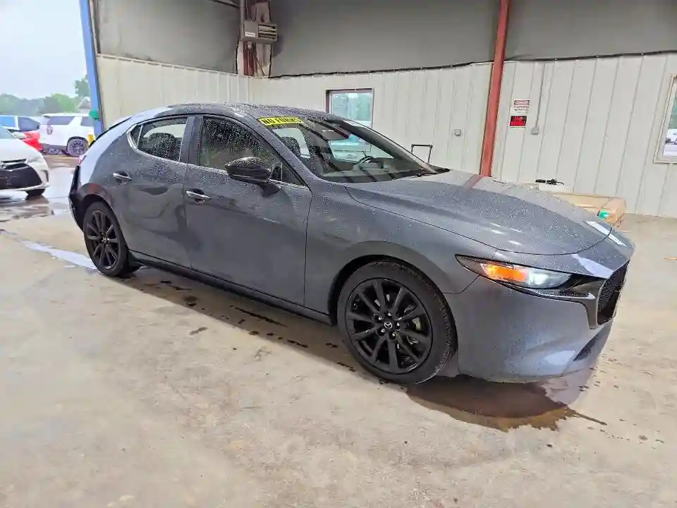 JM1BPBLM5R1709965 2024 MAZDA 3-3