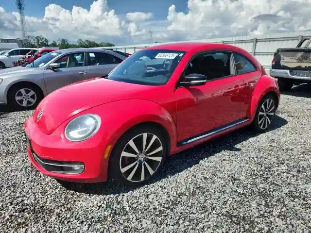3VWVA7AT6CM647568 2012 VOLKSWAGEN BEETLE-0