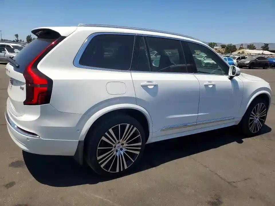 YV4062PB8S1351721 2025 VOLVO XC90-2