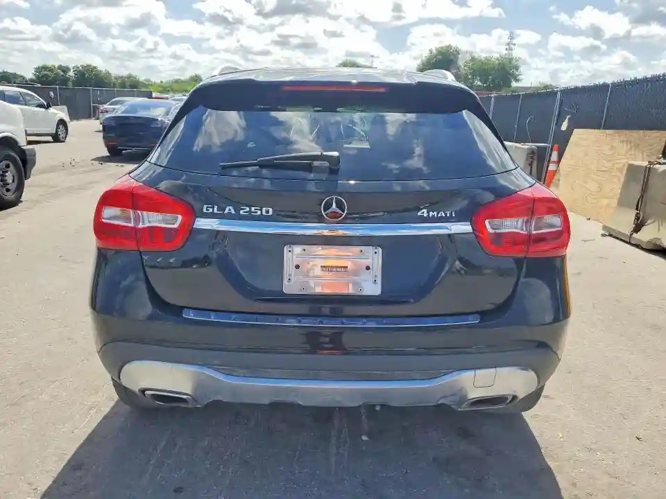 WDCTG4GB0JJ439146 2018 MERCEDES-BENZ GLA-CLASS-5