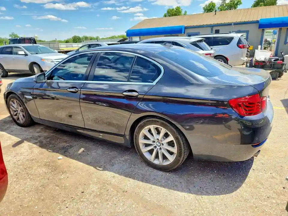 WBA5B3C56GG256859 2016 BMW 5 SERIES-1