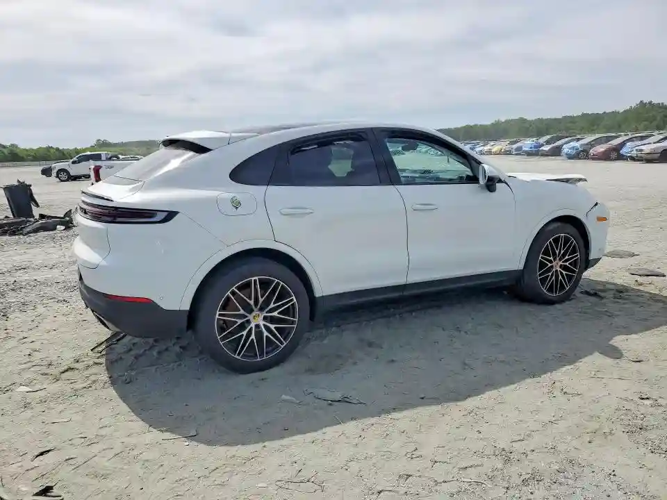 WP1BA2AY1RDA56488 2024 PORSCHE CAYENNE-2