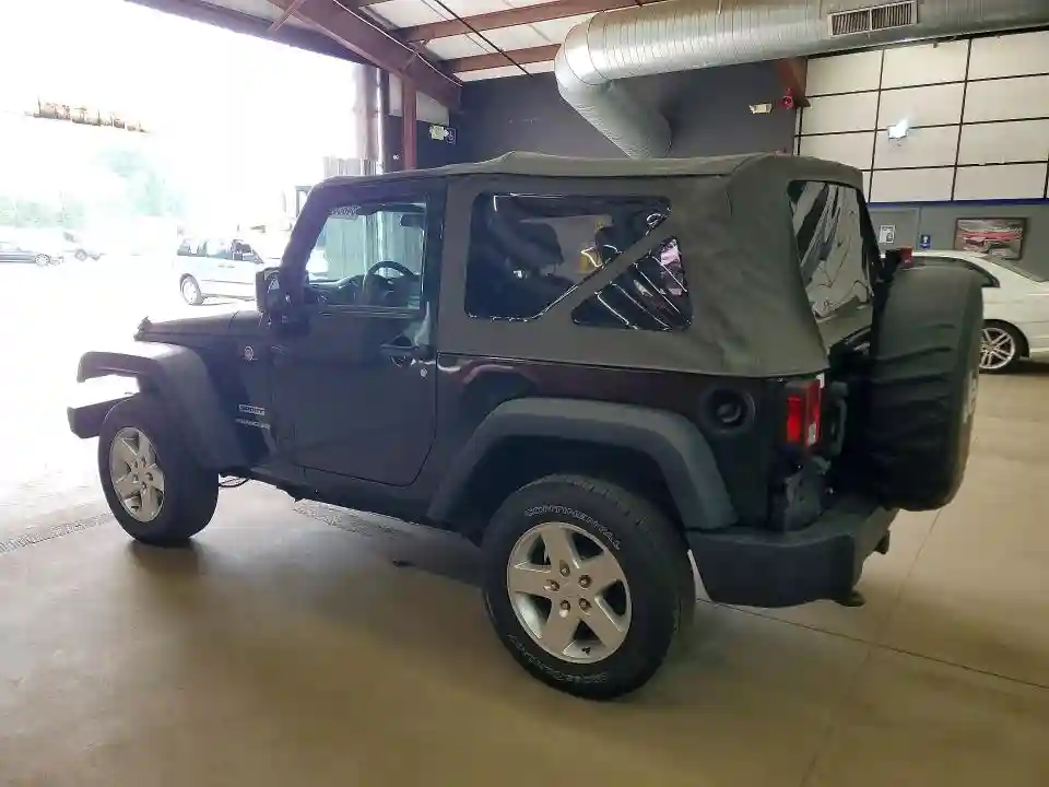 1J4AA2D11AL196699 2010 JEEP WRANGLER-1