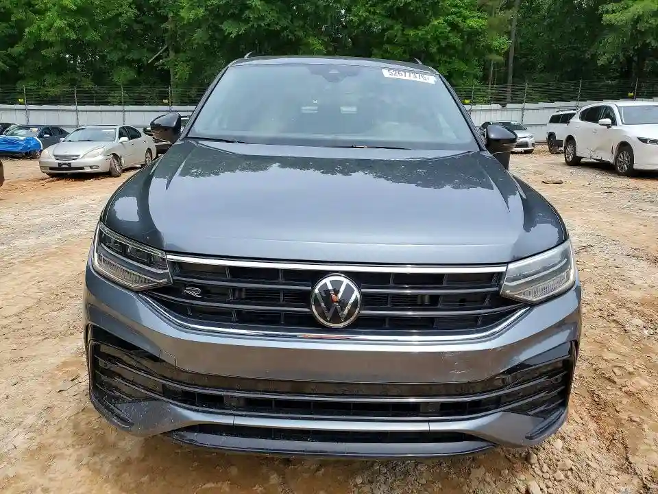 3VVCB7AX5PM039560 2023 VOLKSWAGEN TIGUAN-4