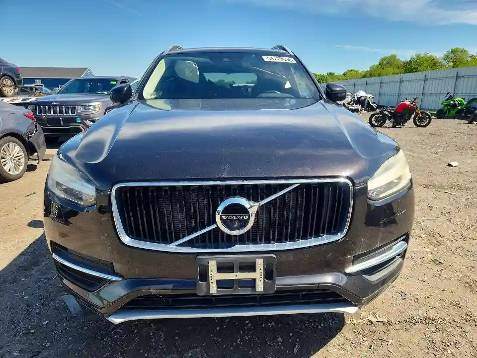 YV4A22PK7G1052289 2016 VOLVO XC90-4