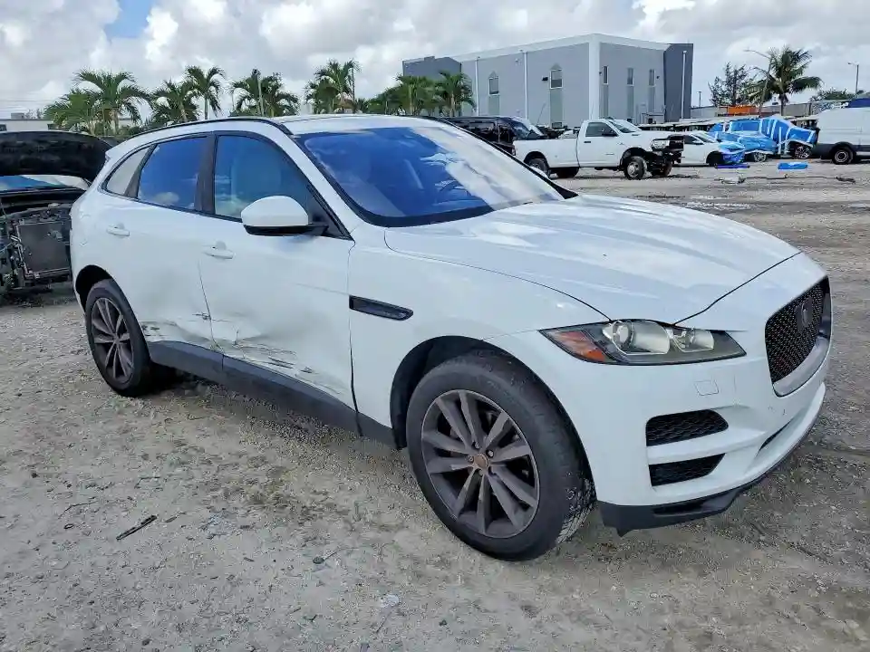 SADCK2FX6KA367431 2019 JAGUAR F-PACE-3