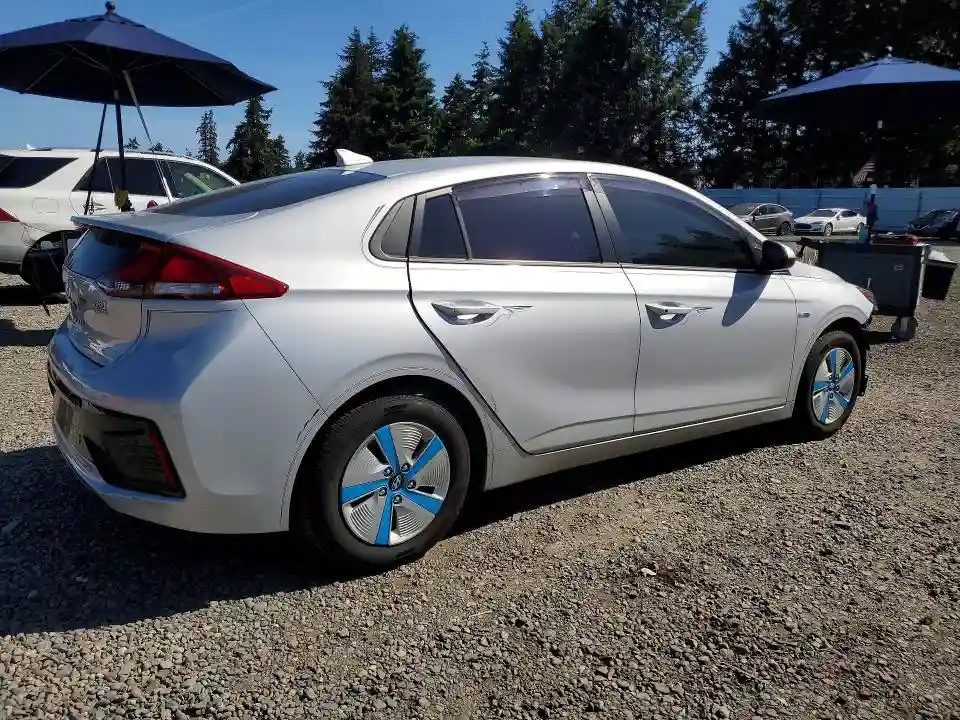 KMHC65LC5HU022364 2017 HYUNDAI IONIQ-2