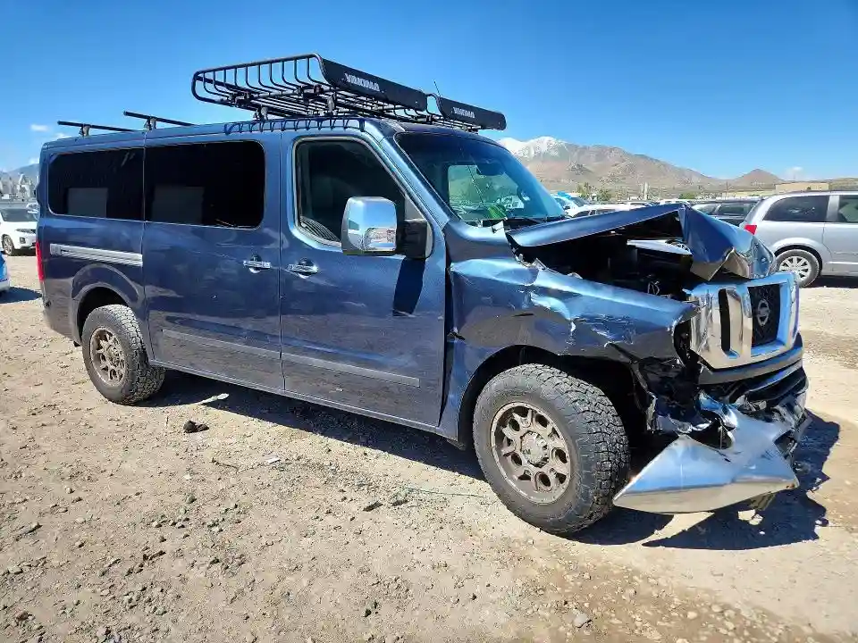 5BZAF0AA8DN201972 2013 NISSAN NV-3