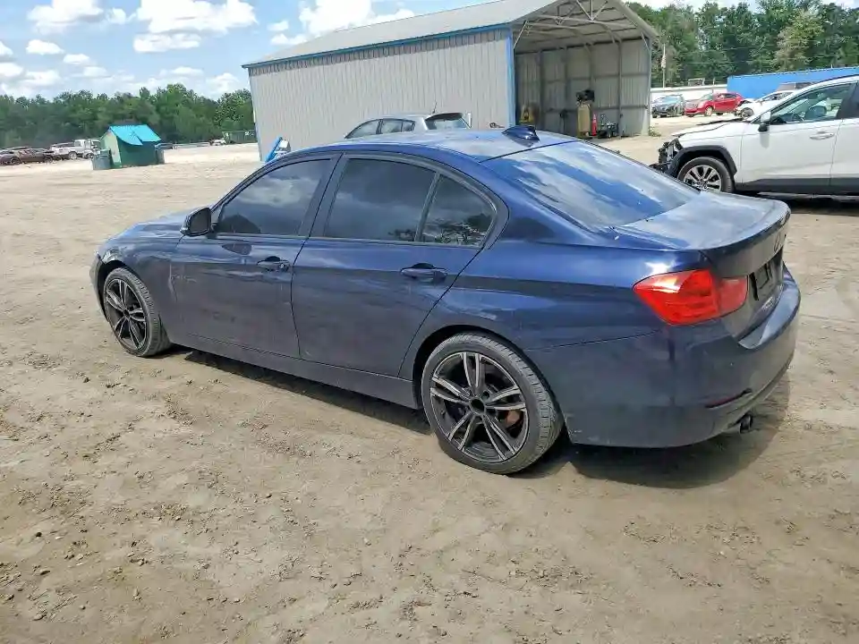 WBA3A5G5XDNP22218 2013 BMW 3 SERIES-1