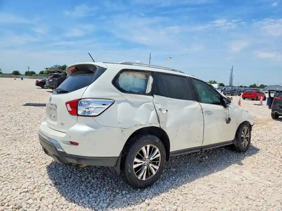 5N1DR2MN3JC613122 2018 NISSAN PATHFINDER-2