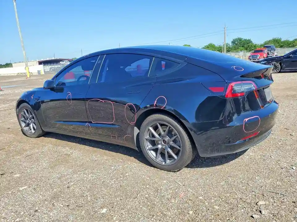 5YJ3E1EA8NF355965 2022 TESLA MODEL 3-1