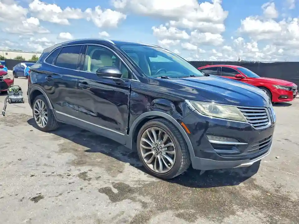5LMCJ3C94GUJ04444 2016 LINCOLN MKZ-3
