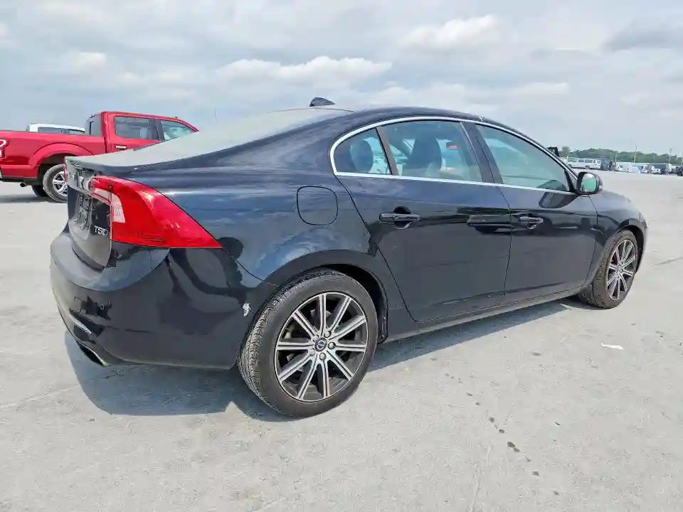 LYV402TM9JB168851 2018 VOLVO S60-2
