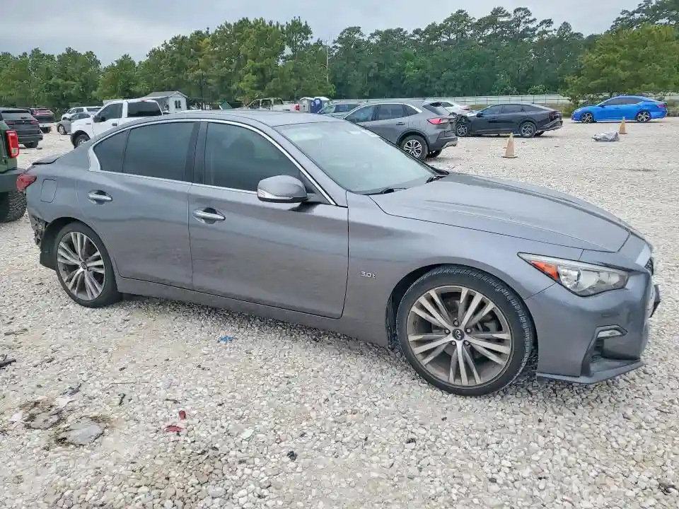 JN1EV7AP9JM356620 2018 INFINITI Q50-3