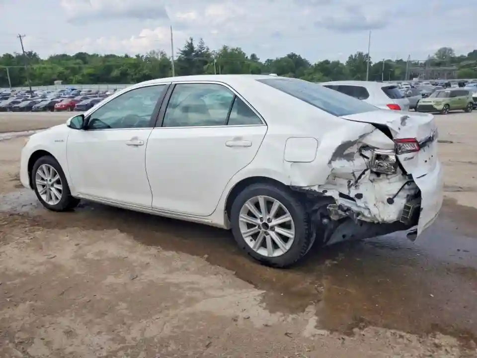 4T1BD1FK8EU141261 2014 TOYOTA CAMRY SOLA-1